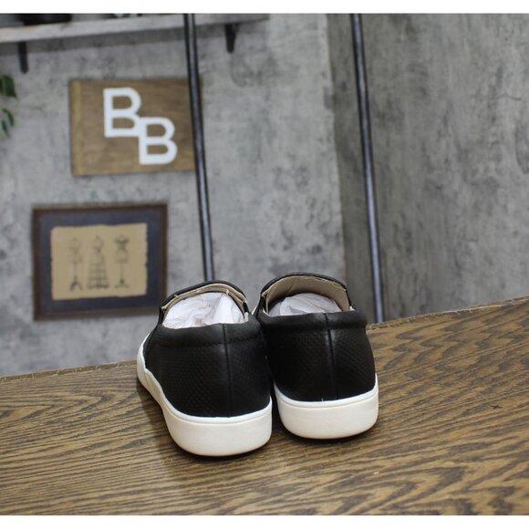 NWT Naturalizer Womens Marianne Sneaker Pull On E7755L3 Black 8.5M - Picture 11 of 14